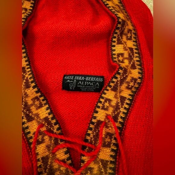 ALPACA hooded sweatshirt - Picture 3 of 5